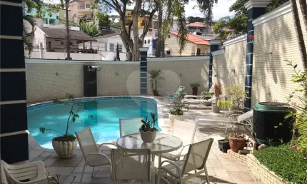 Sobrado com 4 quartos à venda em Jardim Franca - SP