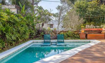 Casa com 4 quartos à venda ou para locação em Jardim Guedala - SP