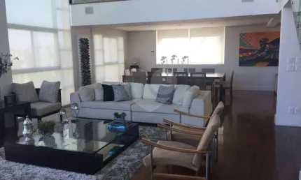 Apartamento com 4 quartos à venda ou para locação em Jardim Morumbi - SP