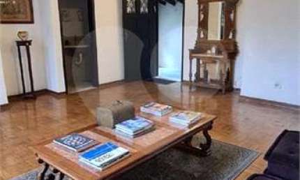 Casa com 4 quartos à venda na Rua Angatuba, Pacaembu, São Paulo