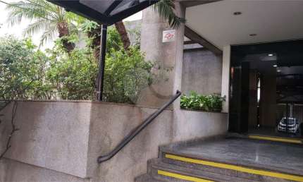 Apartamento com 1 quartos à venda ou para locação em Perdizes - SP