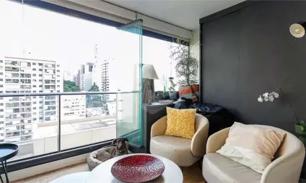 Apartamento com 1 quartos à venda ou para locação em Cerqueira César - SP
