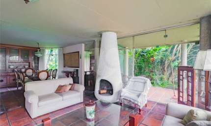 Casa com 6 quartos à venda ou para locação em Jardim Guedala - SP