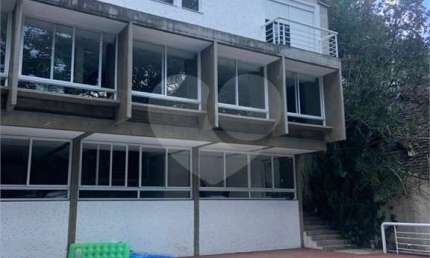 Sobrado com 7 quartos à venda ou para locação em Fazenda Morumbi - SP