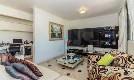 Apartamento com 3 quartos à venda ou para locação em Vila Romana - SP