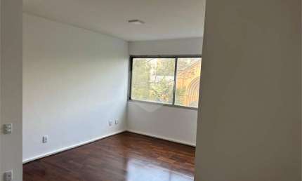 Apartamento com 3 quartos à venda em Higienópolis - SP