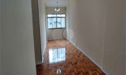 Apartamento com 3 quartos à venda em Aclimação - SP