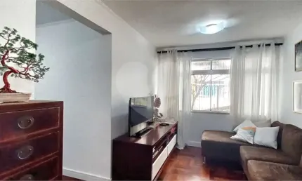 Apartamento com 3 quartos à venda em Alto De Pinheiros - SP