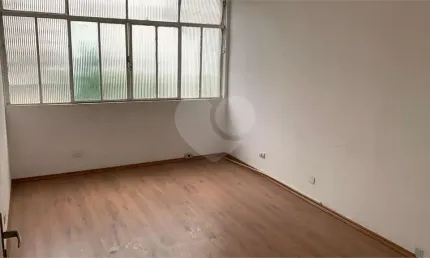 Apartamento com 2 quartos à venda ou para locação em Consolação - SP