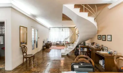 Casa com 3 quartos à venda na Rua Jorge Chammas, Vila Mariana, São Paulo