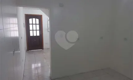 Casa com 2 quartos à venda na Rua Dentista Barreto, Vila Carrão, São Paulo