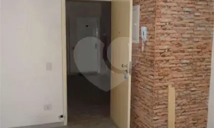 Apartamento com 1 quartos à venda em Bela Vista - SP