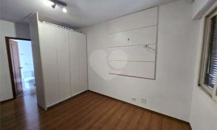 Apartamento com 3 quartos à venda na Rua Voluntários da Pátria, Santana, São Paulo