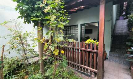 Casa com 3 quartos à venda na Rua Sofia Bernardi, Jaguaré, São Paulo
