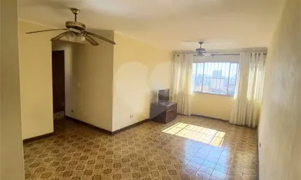 Apartamento com 2 quartos à venda na Rua Dom João V, Lapa, São Paulo