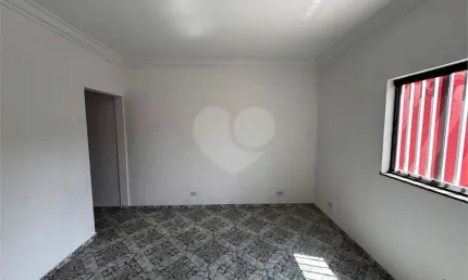 Casa com 3 quartos à venda na Rua Rogério Giorgi, Vila Carrão, São Paulo