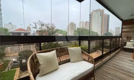 Apartamento com 3 quartos à venda ou para locação em Santana - SP