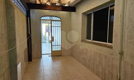 Casa com 3 quartos à venda na Rua Melo Palheta, Água Branca, São Paulo
