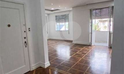 Apartamento com 4 quartos à venda ou para locação em Bela Vista - SP