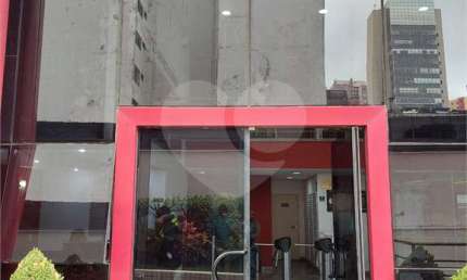 Sala comercial para alugar na Rua Galvão Bueno, Liberdade, São Paulo