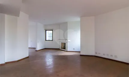 Apartamento com 3 quartos à venda ou para locação em Itaim Bibi - SP