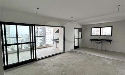 Apartamento com 4 quartos à venda em Aclimação - SP