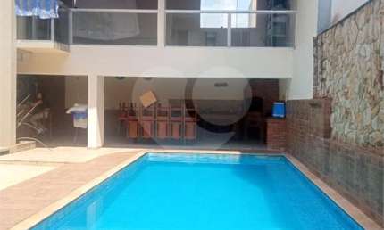 Casa com 4 quartos à venda ou para locação em Vila Aricanduva - SP