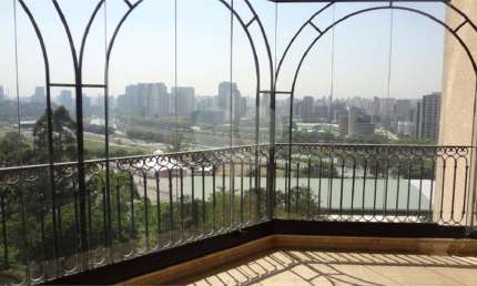Apartamento com 4 quartos à venda em Jardim Fonte Do Morumbi - SP