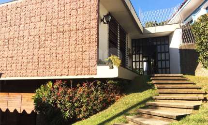 Casa térrea com 3 quartos à venda ou para locação em Lapa - SP