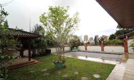 Casa com 4 quartos à venda ou para locação em Vila Morumbi - SP