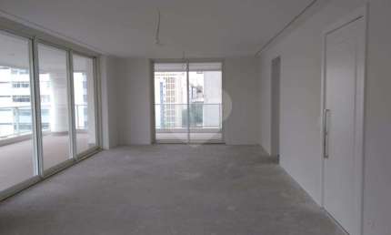 Apartamento com 4 quartos à venda em Santa Cecília - SP