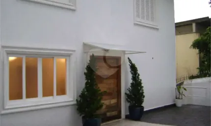Casa com 5 quartos à venda na Rua Campos, Jardim Guedala, São Paulo