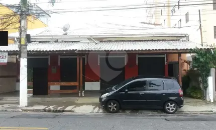 Casa de vila com 1 quartos à venda em Chora Menino - SP