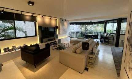 Apartamento com 4 quartos à venda em Aclimação - SP