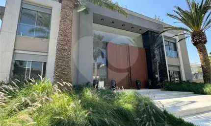 Casa em condomínio fechado com 6 quartos à venda na Praça China, Alphaville, Santana de Parnaíba