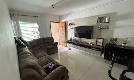 Casa com 3 quartos à venda em Cidade Patriarca - SP