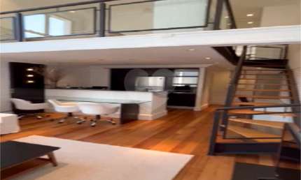 Duplex com 1 quartos à venda em Cerqueira César - SP