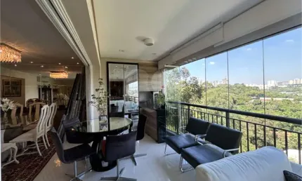 Apartamento com 3 quartos à venda em Alphaville - SP
