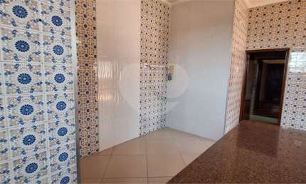 Sobrado com 4 quartos à venda ou para locação em Vila Ipojuca - SP