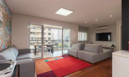 Apartamento com 3 quartos à venda em Vila Anglo Brasileira - SP