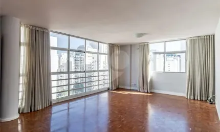 Apartamento com 3 quartos à venda ou para locação em Jardim Paulista - SP