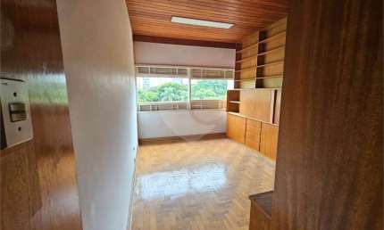 Apartamento com 3 quartos à venda em Higienópolis - SP