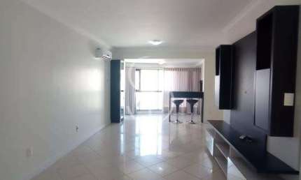 Apartamento com 3 quartos para alugar na Rua Flores da Cunha, Centro, São Leopoldo
