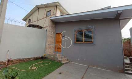 Casa com 3 quartos para alugar na Avenida Padre Santini, Jardim América, São Leopoldo