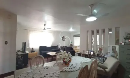 Casa com 3 quartos à venda na Rua Suíça, Pinheiro, São Leopoldo