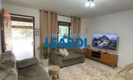 Casa com 3 quartos à venda na Vila dos Netos, Atibaia 