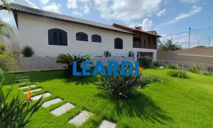 Casa com 4 quartos à venda no Jardim Paulista, Atibaia 