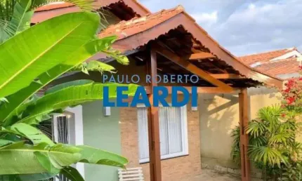 Casa com 3 quartos à venda na Vila Helena, Atibaia 