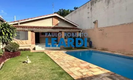 Casa com 3 quartos à venda no Alvinópolis, Atibaia 