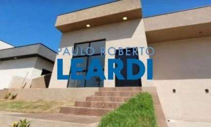 Casa em condomínio fechado com 3 quartos à venda no Rio Abaixo, Atibaia 
